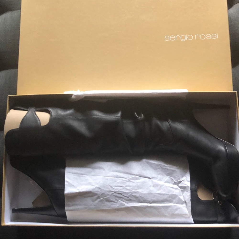 Sergio Rossi BNIB tall knee black leather boots